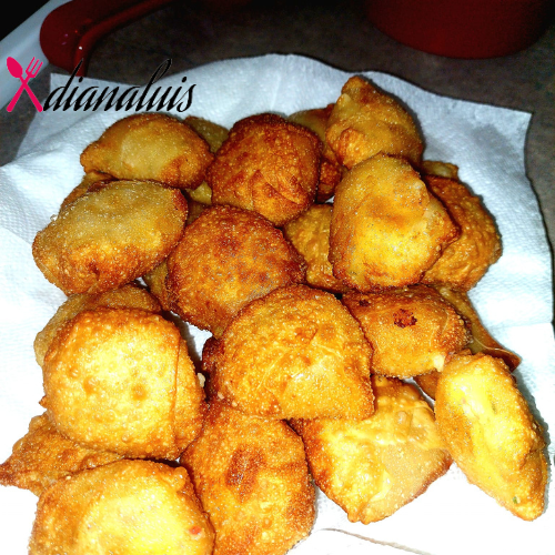 Cheesy Mashed Potato Puffs
