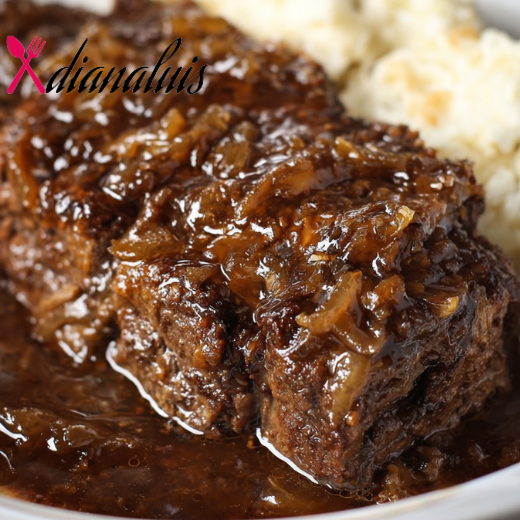 4-Ingredient Slow Cooker Cube Steaks
